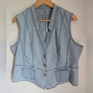 LEBEK Denim Vest with Button Closure